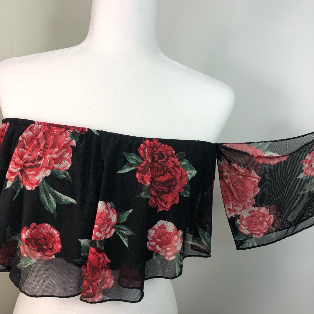 Black with red roses  crop blouse size S